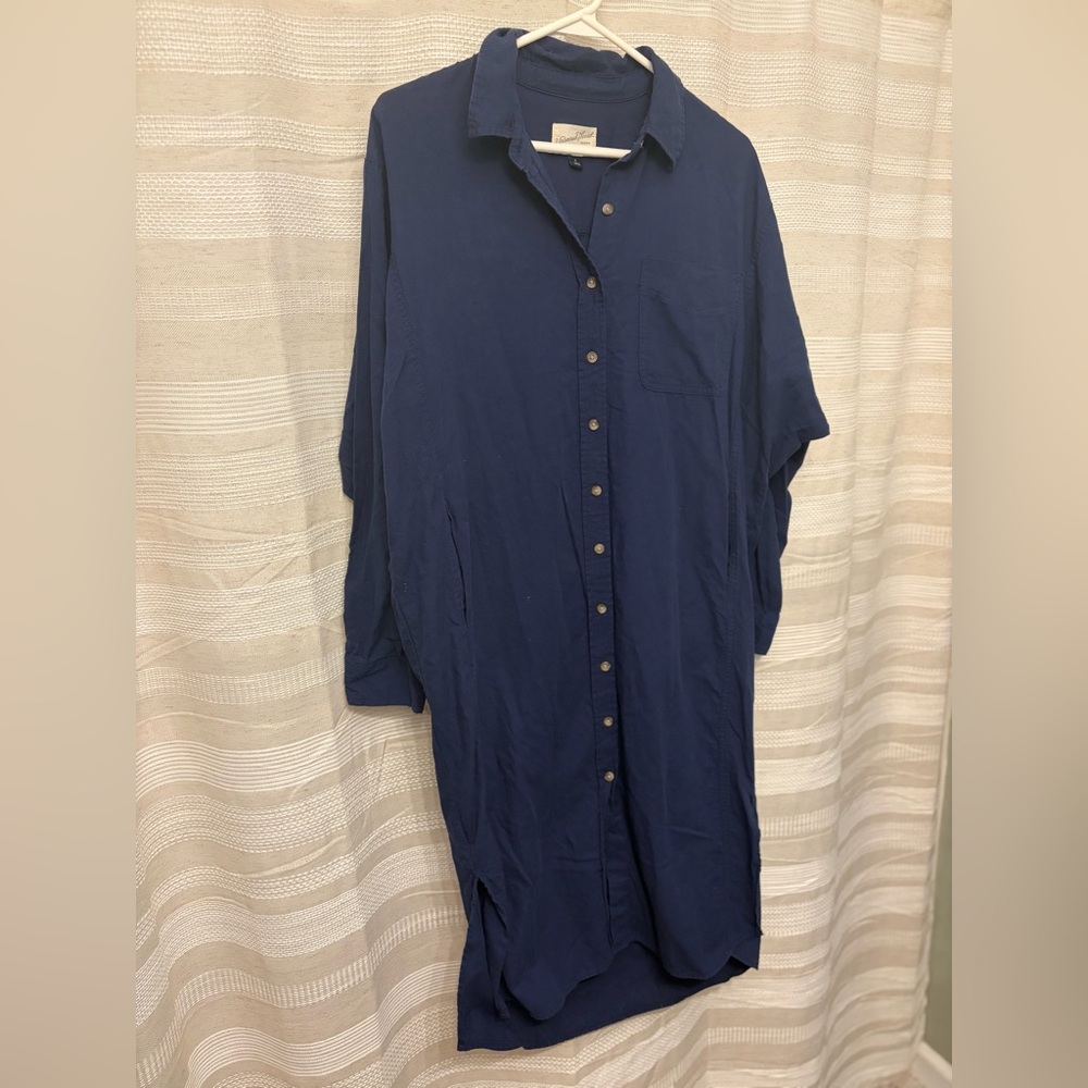 Universal Thread Navy Long Sleeve Dress